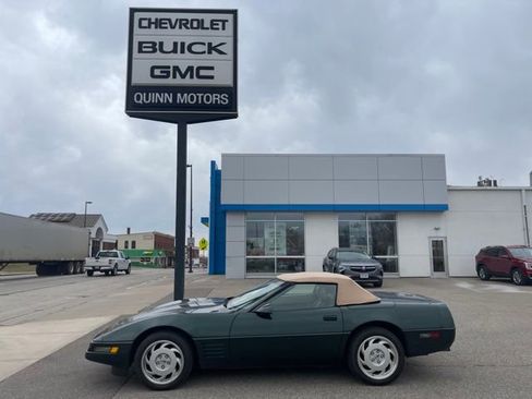 Used 1992 Chevrolet Corvette Convertible RWD image 2
