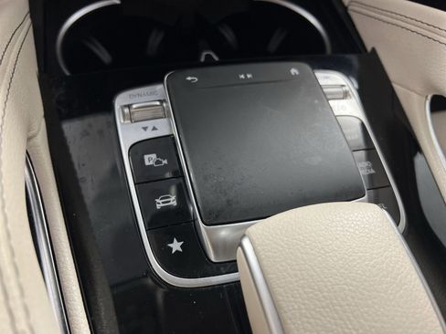 Used 2020 Mercedes-Benz GLE 350 4MATIC image 34