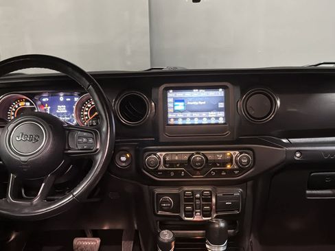 Used 2022 Jeep Wrangler Unlimited Sport AWD/4WD image 28