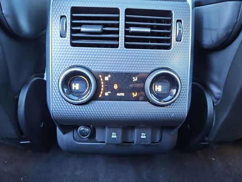 Used 2019 Land Rover Range Rover Sport Supercharged image 32