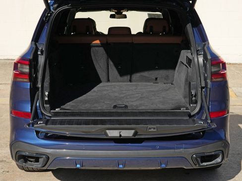 Used 2022 BMW X5 sDrive40i w/ M Sport Package RWD image 10