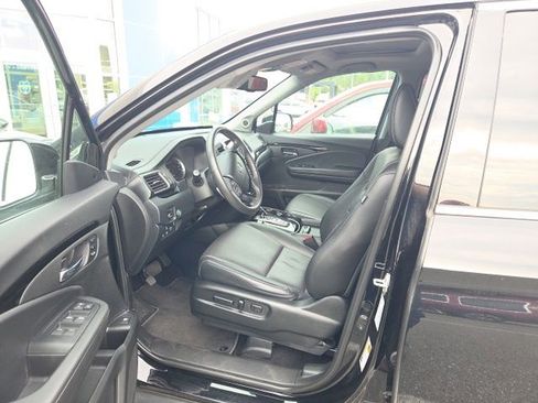 Used 2020 Honda Ridgeline RTL-E image 2
