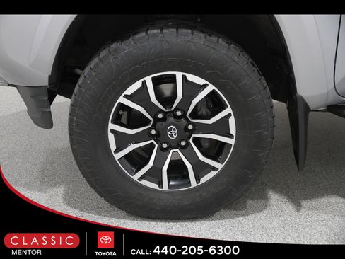 Certified 2020 Toyota Tacoma TRD Sport image 20