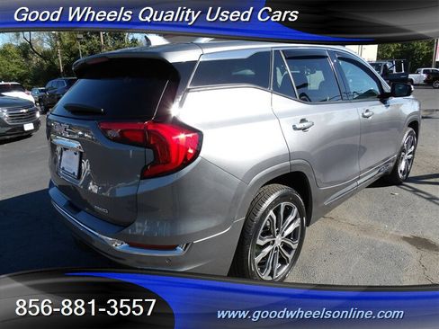 Used 2019 GMC Terrain Denali w/ Advanced Safety Package image 5