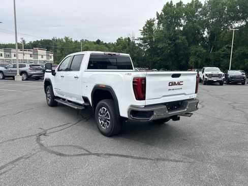 New 2026 GMC Sierra 2500 SLT w/ SLT Premium Package AWD/4WD image 10