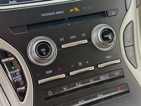 Used 2019 Lincoln Nautilus FWD image 26