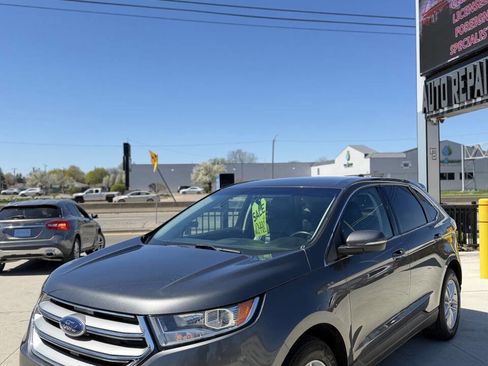 Used 2017 Ford Edge SEL w/ Equipment Group 201A AWD/4WD image 3