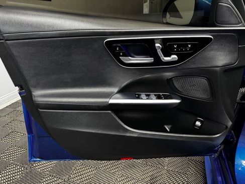 Used 2023 Mercedes-Benz C 43 AMG 4MATIC Sedan image 38