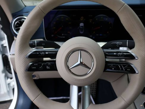 Certified 2023 Mercedes-Benz E 450 4MATIC Cabriolet image 33
