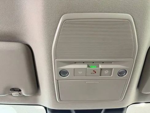 New 2026 Nissan Sentra SR image 18