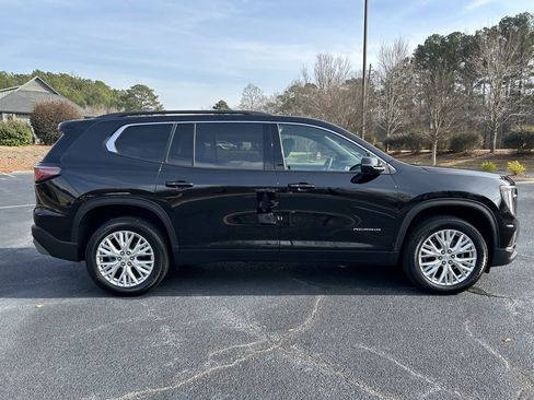 Used 2024 GMC Acadia Elevation image 21