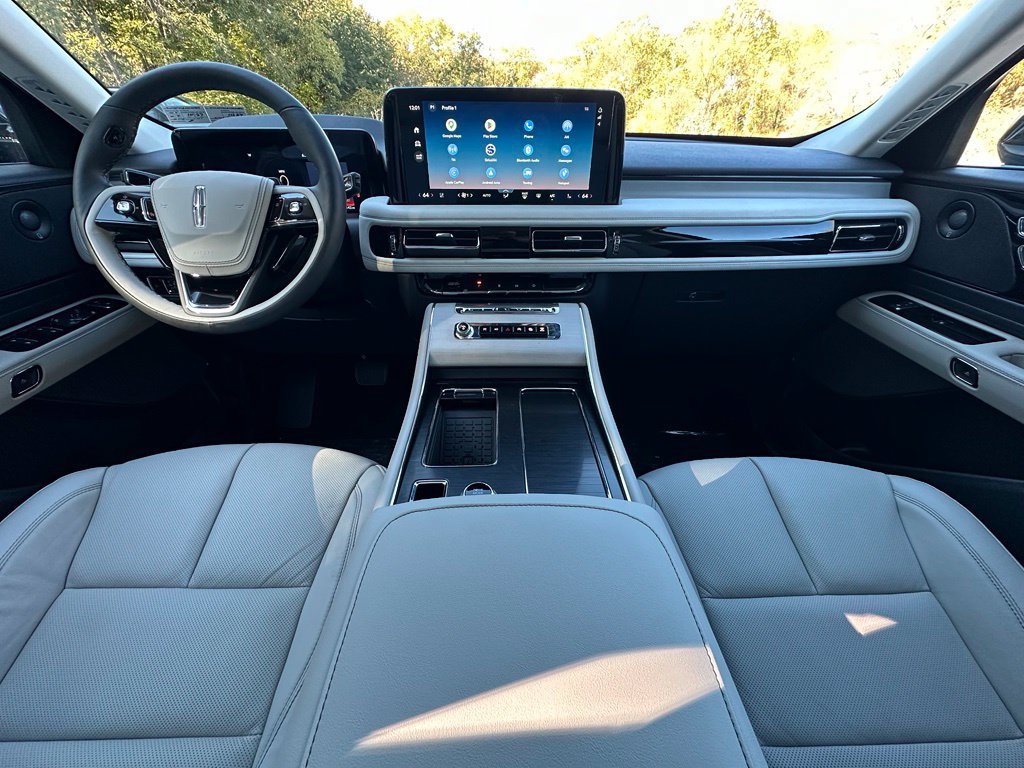 New 2027 Lincoln Aviator Reserve w/ Illumination Package AWD/4WD image 21