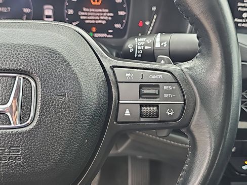 Used 2023 Honda Accord EX-L image 17