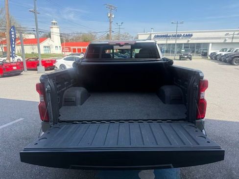 Used 2020 Chevrolet Silverado 1500 High Country w/ Technology Package image 20