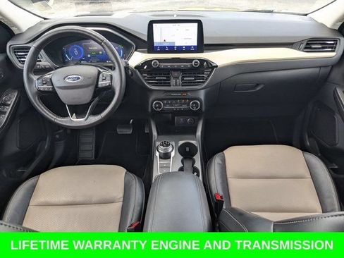 Certified 2021 Ford Escape Titanium w/ Titanium Elite Package FWD image 15