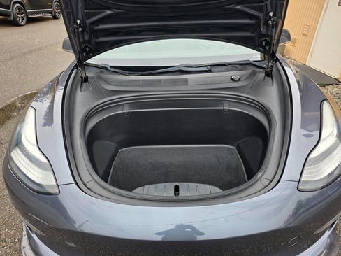 Used 2018 Tesla Model 3 Mid Range image 24