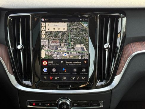 New 2026 Volvo V60 B5 Cross Country Plus w/ Climate Package image 8