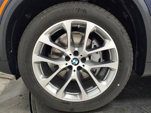 Used 2026 BMW X5 xDrive40i AWD/4WD image 7