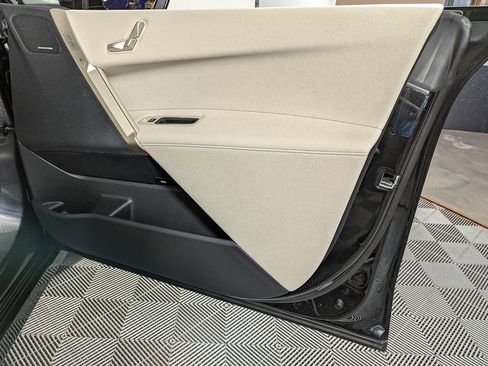 Certified 2025 BMW iX xDrive50 image 38