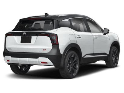 New 2026 Nissan Kicks SR w/ Cold Weather Package