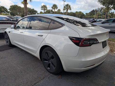 Used 2022 Tesla Model 3 RWD image 5