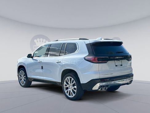 New 2026 GMC Acadia Denali w/ Super Cruise Package image 4