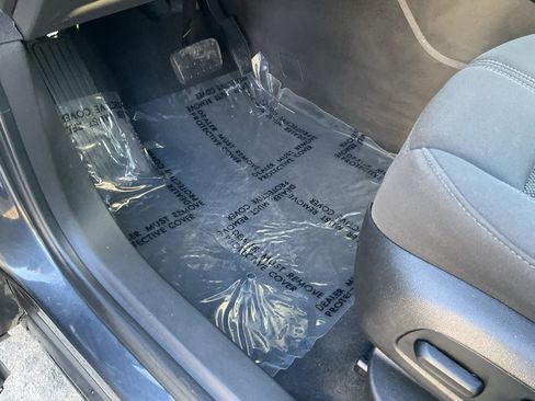 Used 2021 Chevrolet Blazer LT image 19