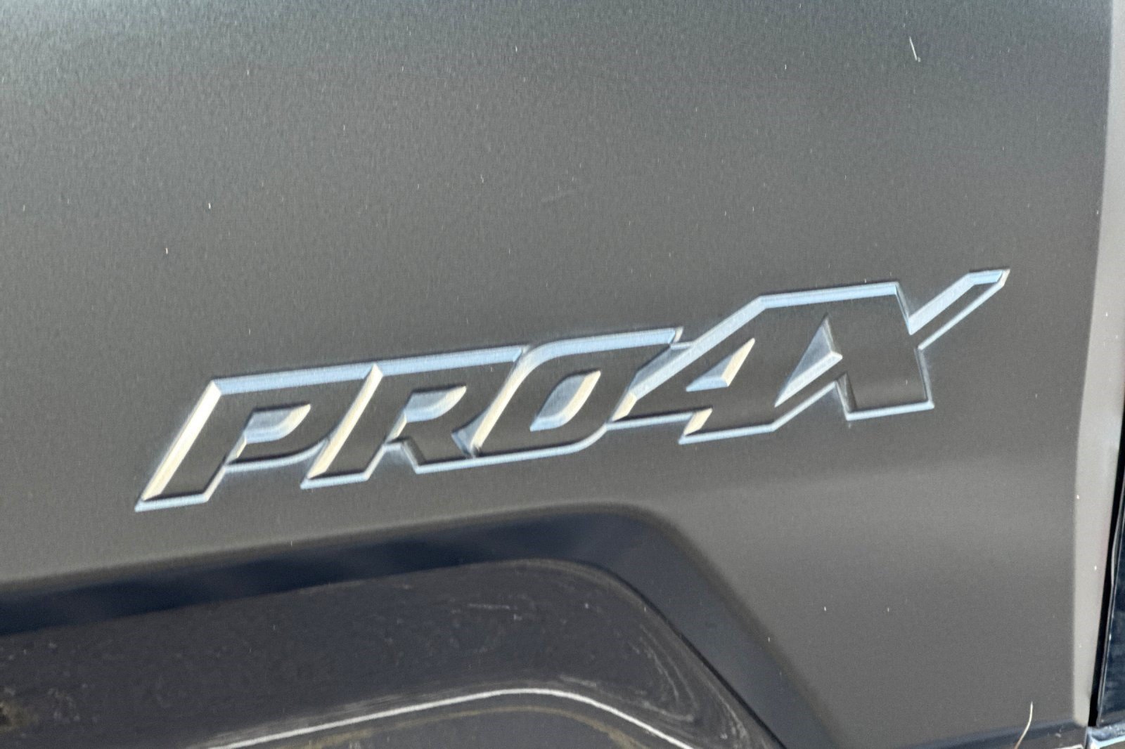 Used 2021 Nissan Titan PRO-4X w/ Pro-4x Convenience Package AWD/4WD image 27