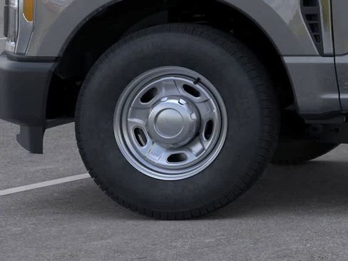 New 2026 Ford F250 XL RWD image 19