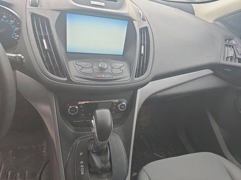 Used 2015 Ford Escape SE w/ Equipment Group 201A image 20