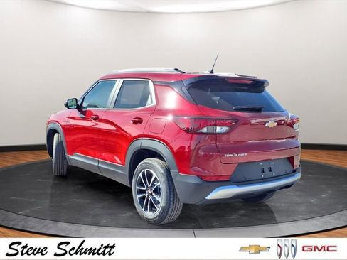 New 2026 Chevrolet TrailBlazer LT w/ Convenience Package FWD image 3