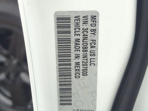 Certified 2022 Jeep Compass Latitude image 28