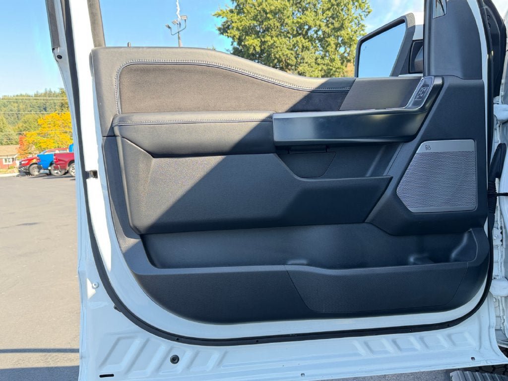Used 2024 Ford F150 Platinum AWD/4WD image 21
