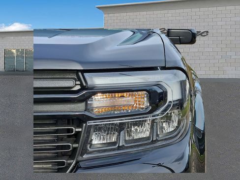 Used 2024 Ford Maverick Lariat w/ Black Appearance Package image 8