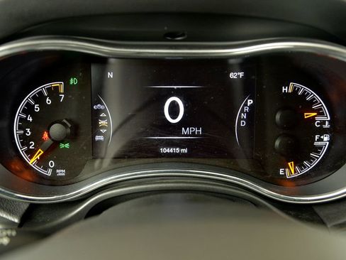 Used 2019 Jeep Grand Cherokee Limited image 21