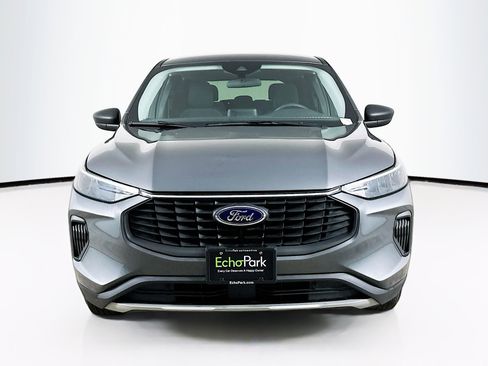 Used 2025 Ford Escape Active image 2