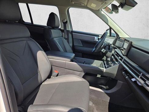 Used 2025 Hyundai Santa Fe SEL AWD/4WD image 19
