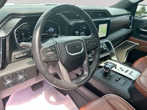 Used 2024 GMC Sierra 1500 Denali Ultimate AWD/4WD image 15
