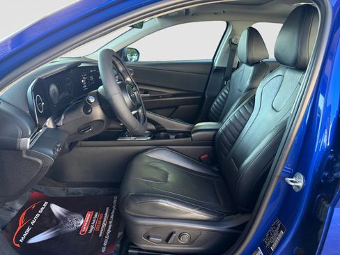 Used 2023 Hyundai Elantra Limited FWD image 12