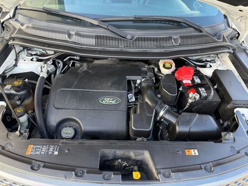 Used 2015 Ford Explorer XLT w/ Equipment Group 202A image 57