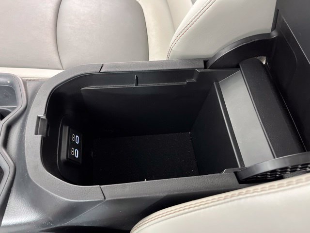 Used 2023 Toyota RAV4 XLE Premium FWD image 29