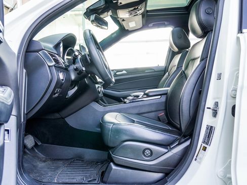 Used 2018 Mercedes-Benz GLE 350 image 19