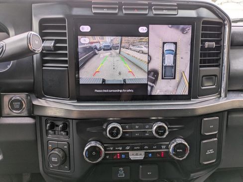 Used 2023 Ford F250 Lariat image 11