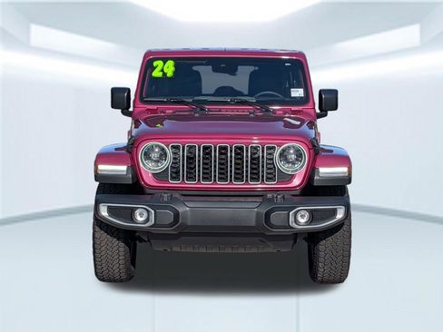 Used 2024 Jeep Wrangler Sahara w/ Safety Group image 17
