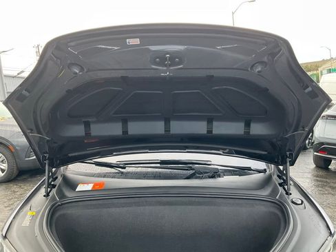 Used 2017 Tesla Model X 75D image 12