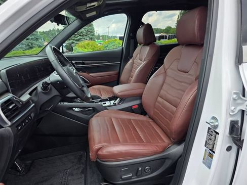 Used 2023 Kia Telluride SX Prestige AWD/4WD image 7