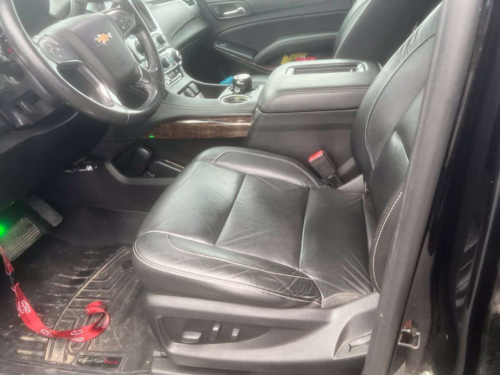 Used 2018 Chevrolet Suburban LT AWD/4WD image 8