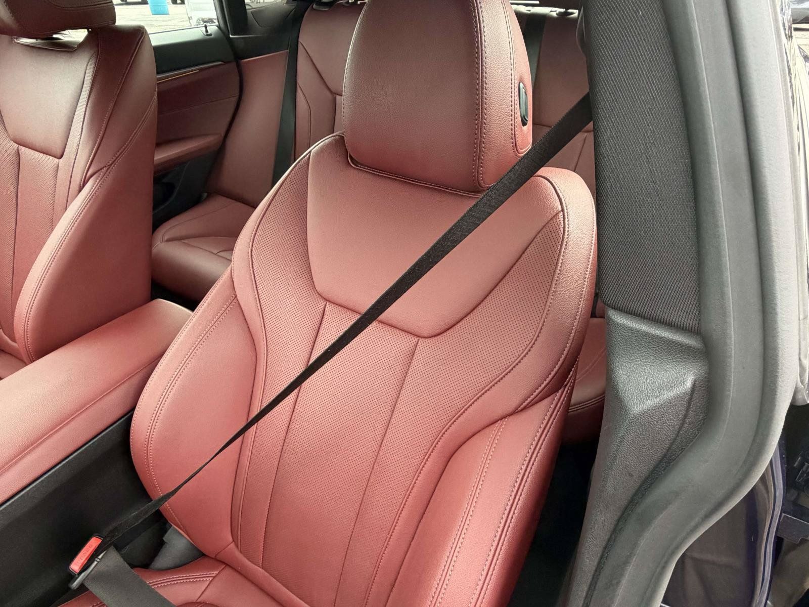 Used 2023 BMW i4 eDrive35 w/ Premium Package RWD image 23