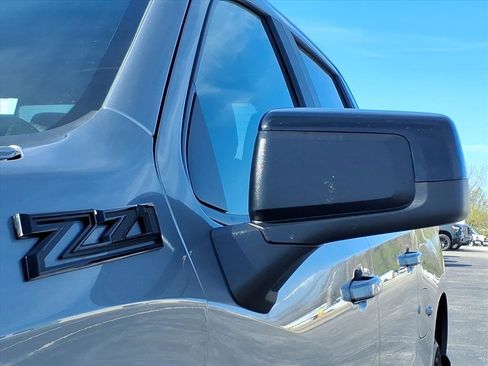 Used 2023 Chevrolet Silverado 1500 RST w/ Z71 Off-Road Package image 34