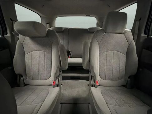 Used 2013 Buick Enclave Convenience FWD image 17